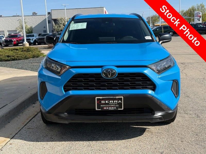 Used 2019 Toyota RAV4 LE w/ All Weather Liner Package FWD image 8
