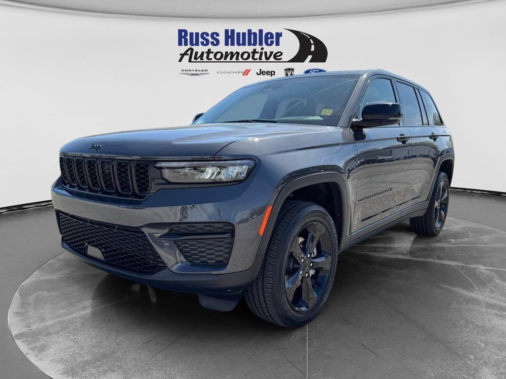 New 2025 Jeep Grand Cherokee Altitude AWD/4WD image 1