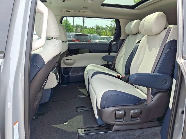 New 2025 Kia Carnival SX Prestige image 9