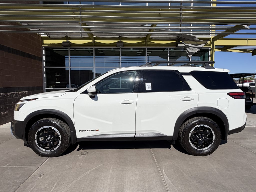 Used 2024 Nissan Pathfinder Rock Creek AWD/4WD image 7