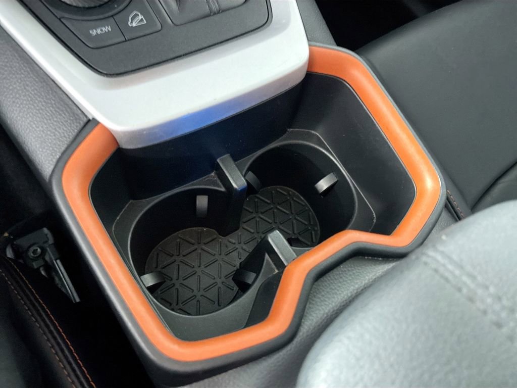 Used 2024 Toyota RAV4 Adventure image 15