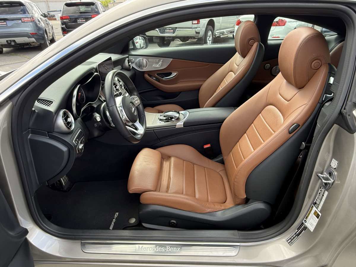 Used 2019 Mercedes-Benz C 300 Coupe image 4