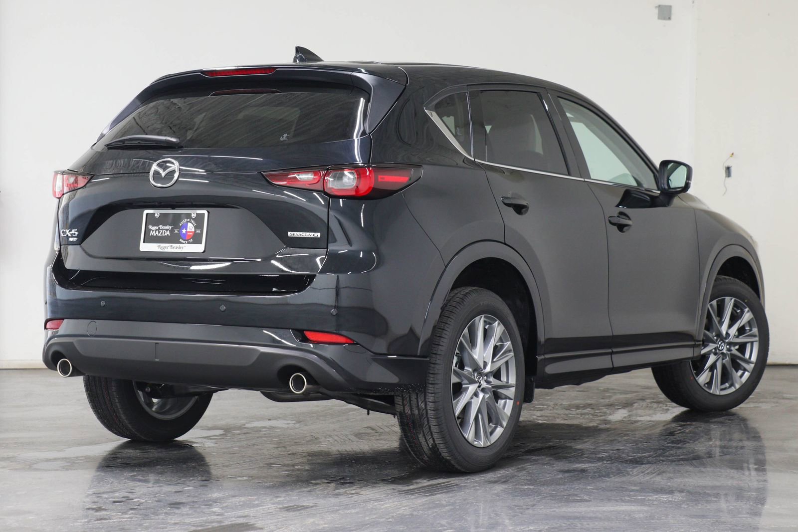 New 2025 MAZDA CX-5 AWD 2.5 S w/ Premium Plus Pkg image 5