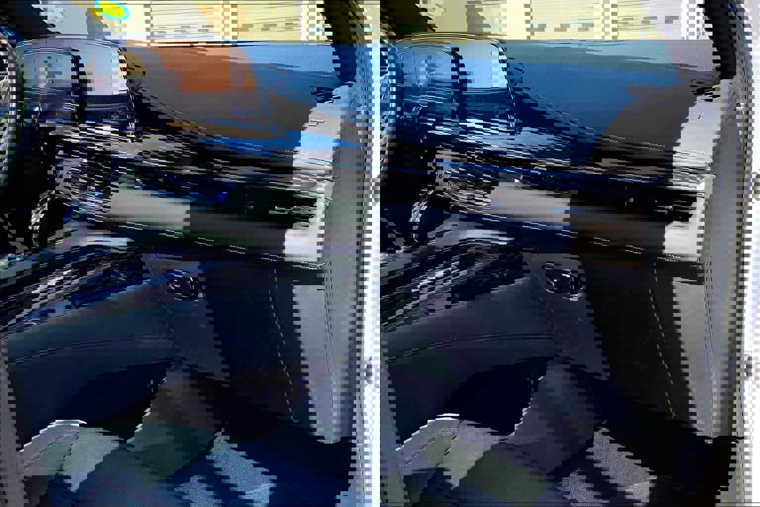 Used 2022 Cadillac Escalade Sport RWD image 19