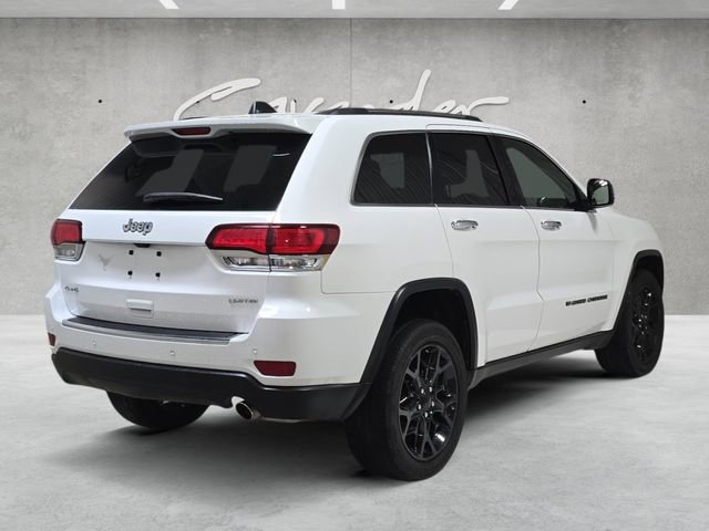 Used 2022 Jeep Grand Cherokee Limited w/ Tech Group AWD/4WD image 16
