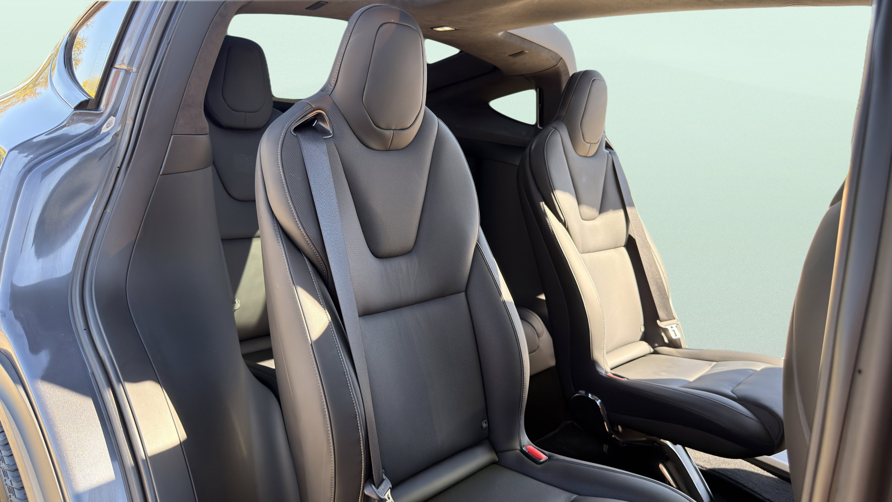 Used 2022 Tesla Model X Plaid image 33