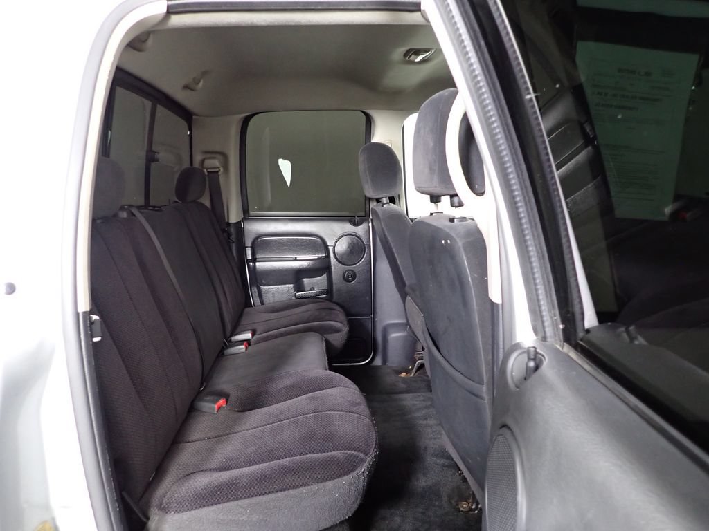 Used 2004 Dodge Ram 3500 Truck SLT w/ Trailer Tow Group RWD image 28