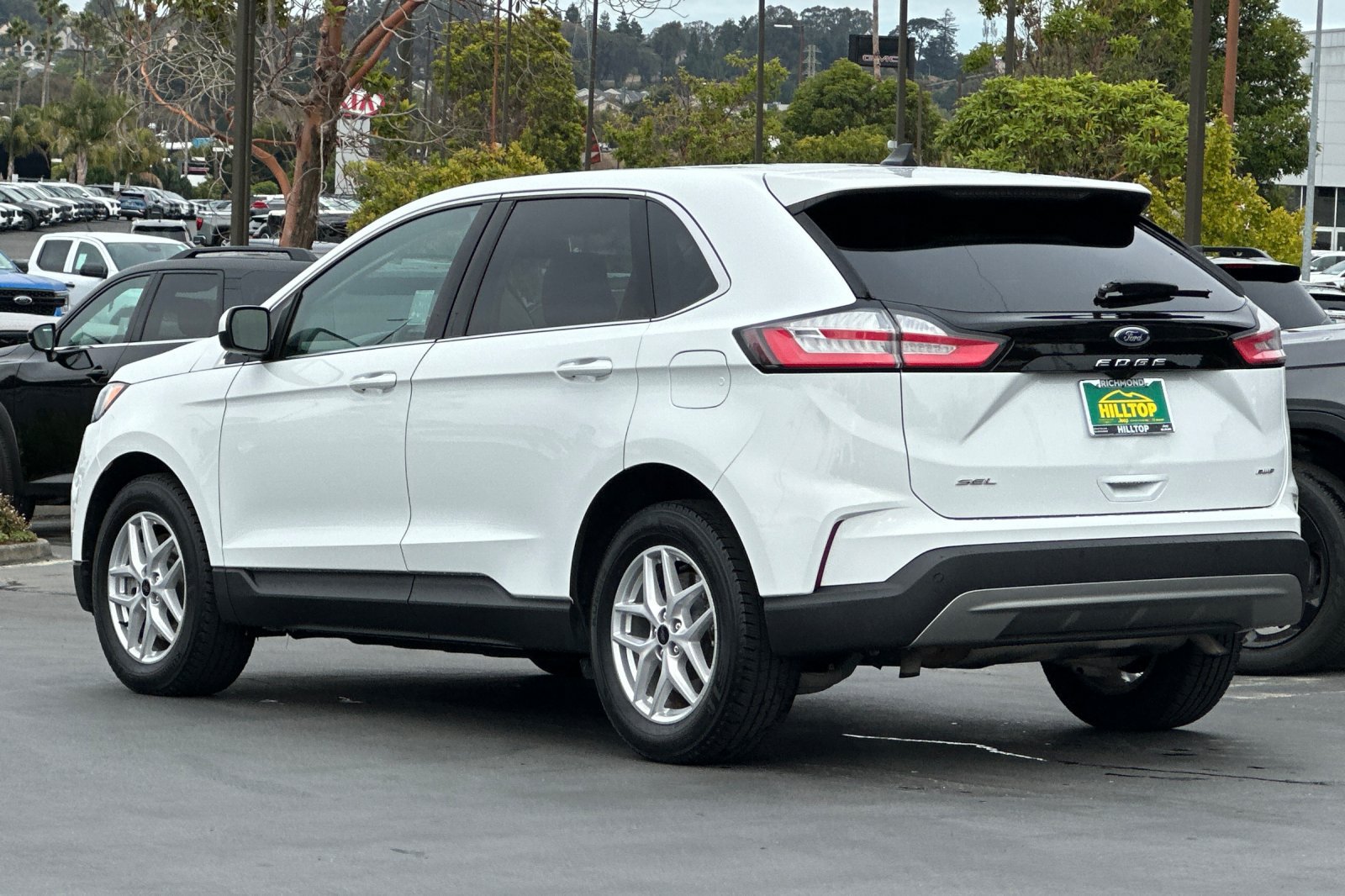 Used 2024 Ford Edge SEL AWD/4WD image 7
