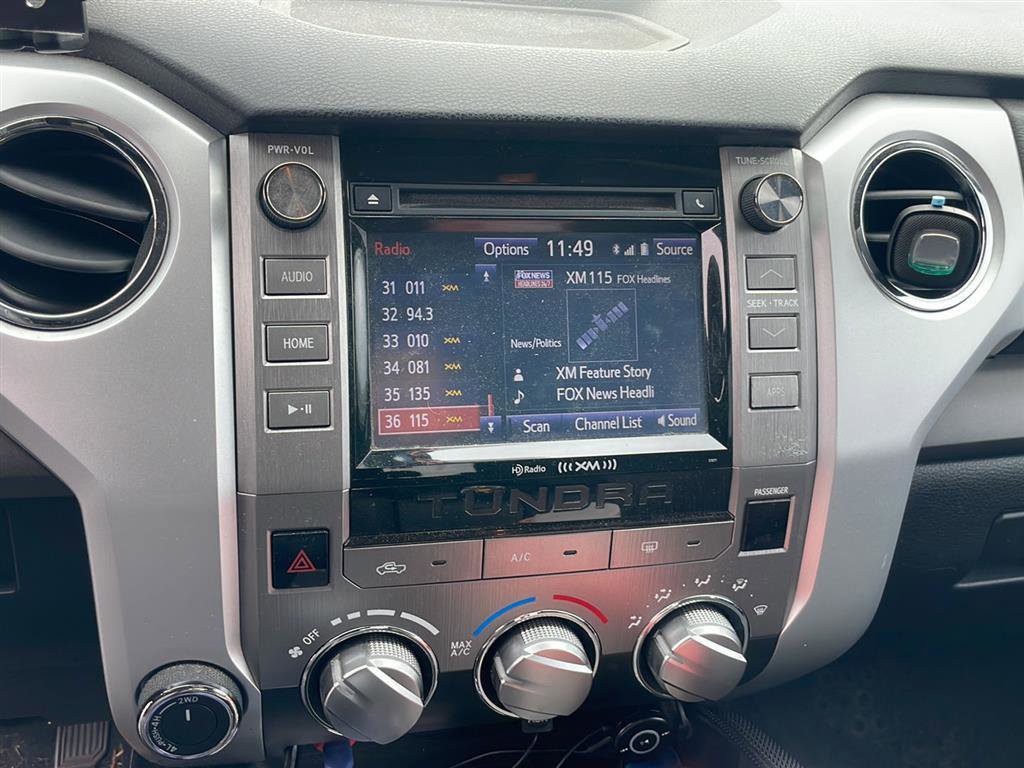 Used 2015 Toyota Tundra SR5 w/ SR5 Upgrade Package image 17