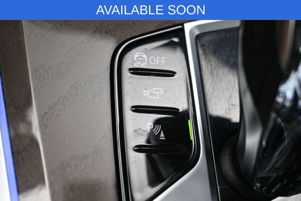 Used 2022 BMW X5 xDrive40i w/ Executive Package AWD/4WD image 29
