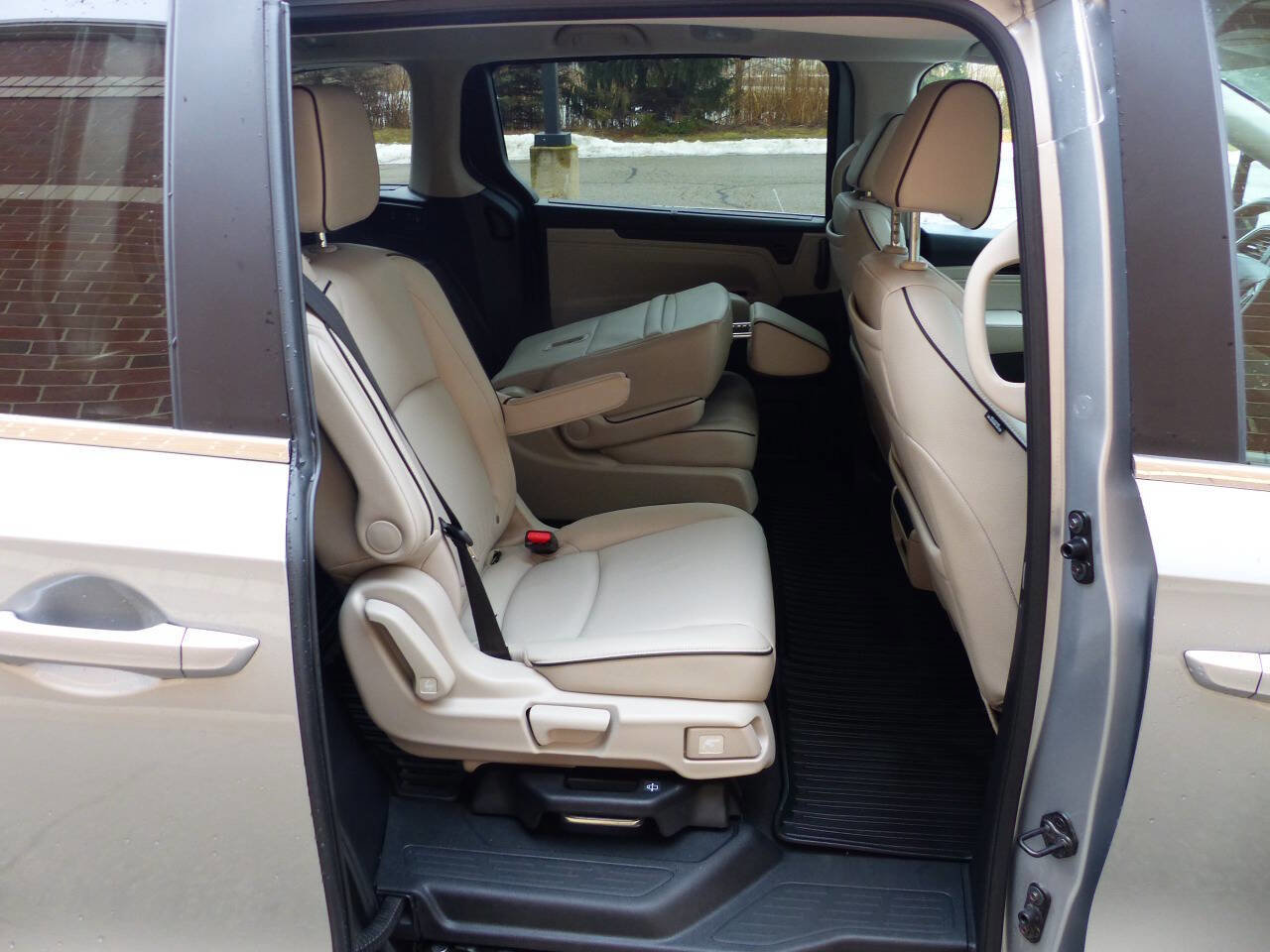 Used 2025 Honda Odyssey Touring image 38