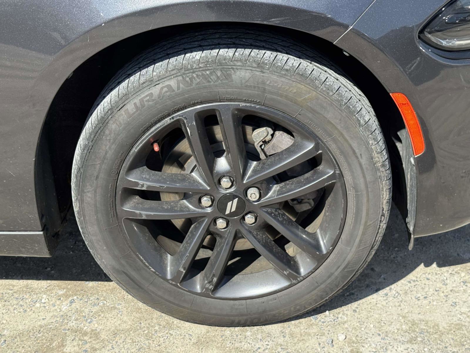 Used 2019 Dodge Charger SXT w/ Blacktop Package image 6