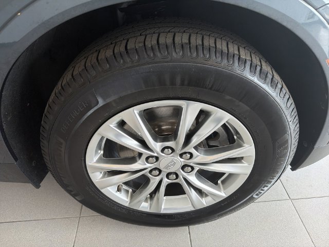Certified 2020 Cadillac XT5 Premium Luxury w/ LPO, Floor Liner Package FWD image 15