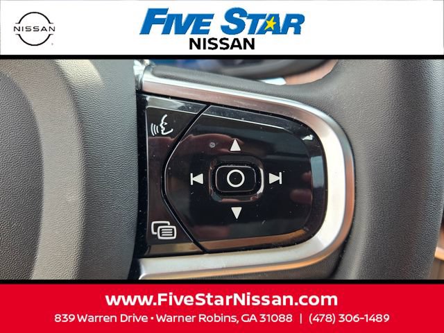 Used 2024 Volvo XC60 B5 Plus w/ Protection Package Premier AWD/4WD image 28