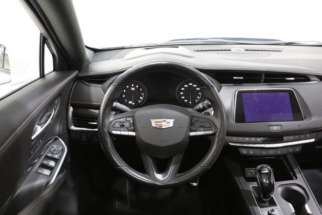 Used 2020 Cadillac XT4 Sport AWD/4WD image 14