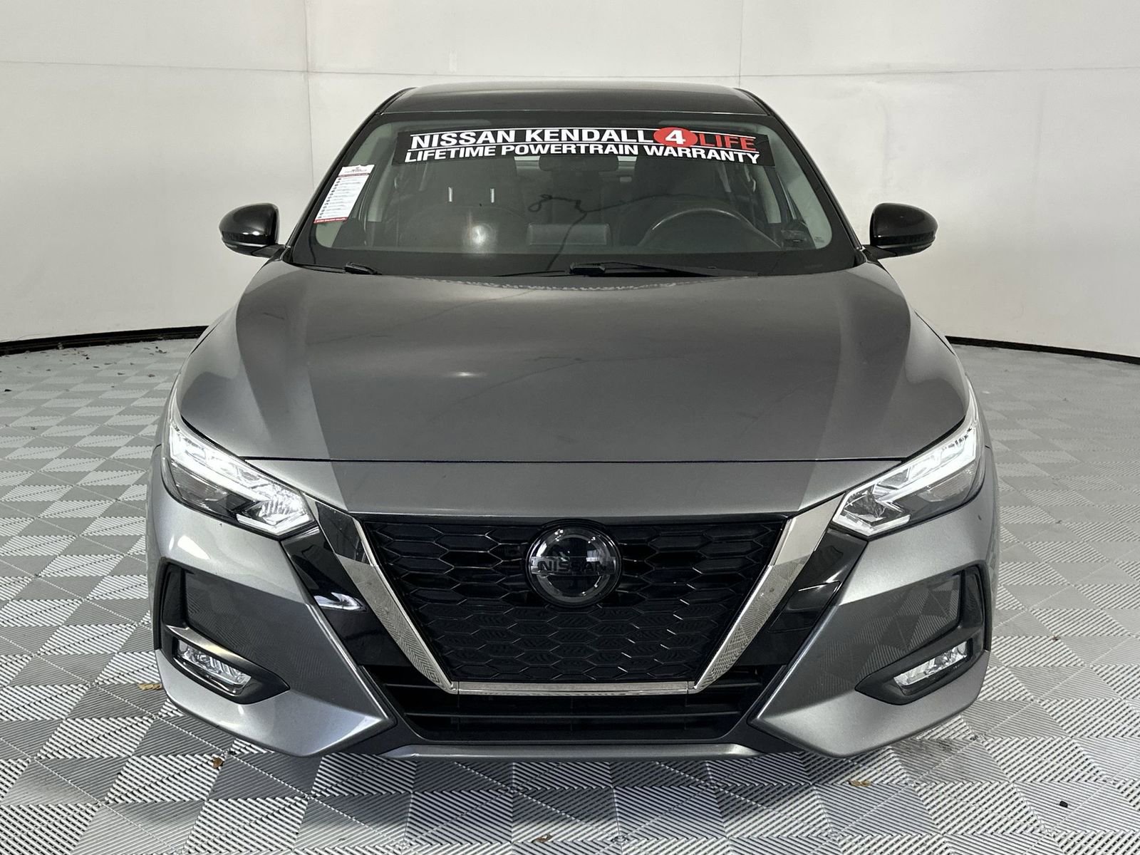 Used 2021 Nissan Sentra SR FWD image 3