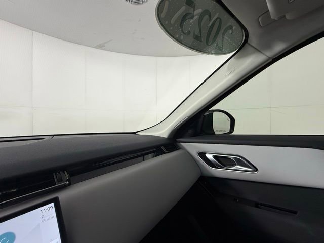 Used 2025 Land Rover Range Rover Velar Dynamic SE AWD/4WD image 23