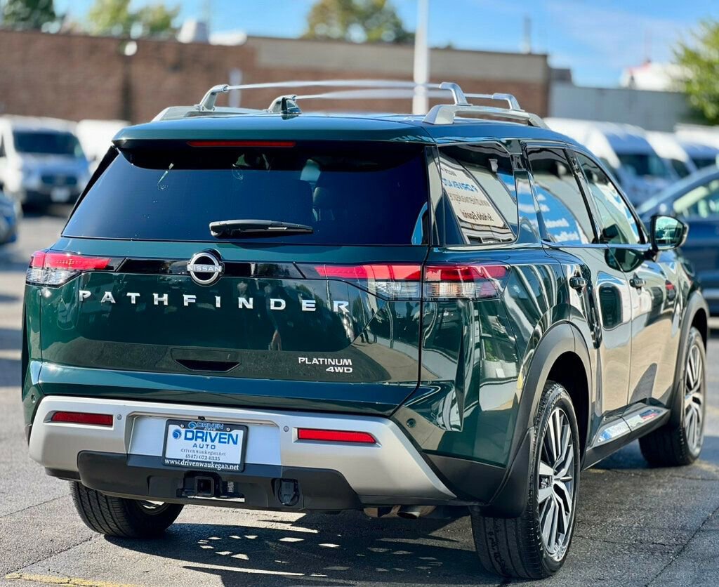 Used 2022 Nissan Pathfinder Platinum w/ Cargo Package image 33