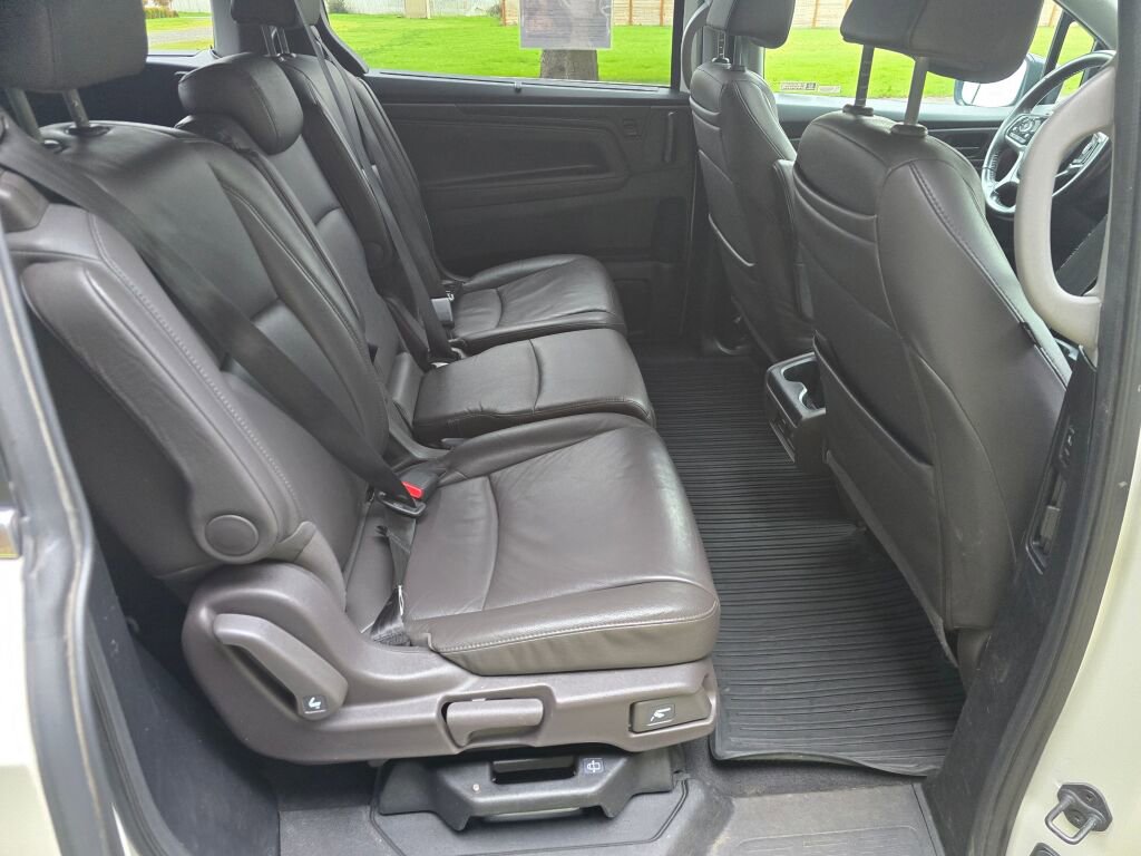 Used 2019 Honda Odyssey Touring image 15