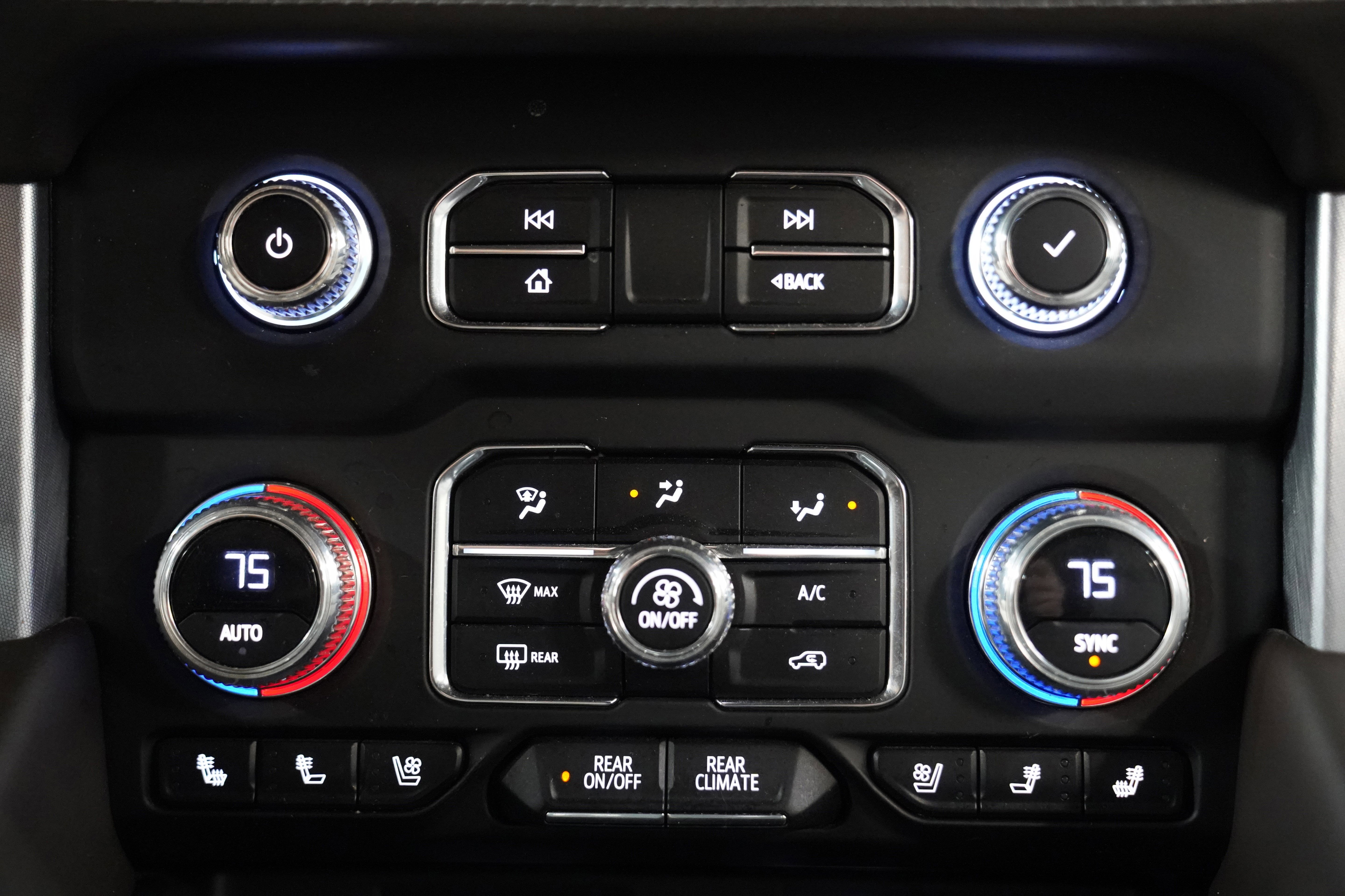 Used 2023 GMC Yukon SLT image 30