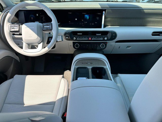 Used 2026 Hyundai Palisade SEL FWD image 7