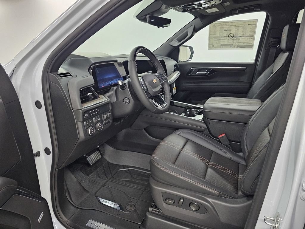 New 2026 Chevrolet Tahoe High Country AWD/4WD image 15