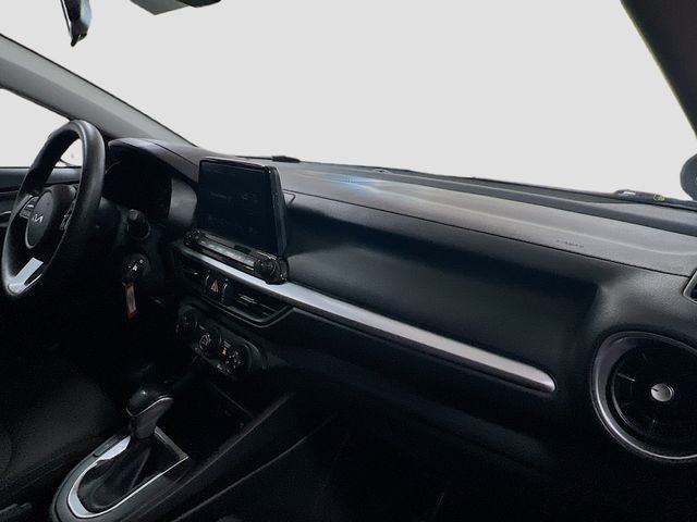 Certified 2023 Kia Forte LXS image 27
