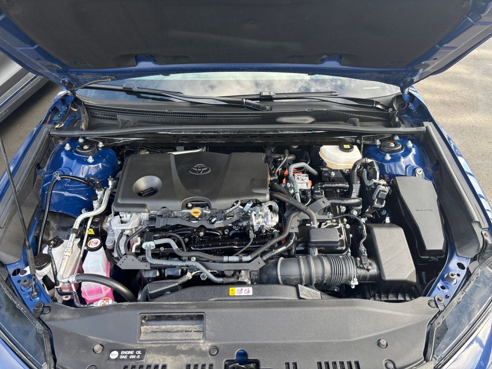 Used 2025 Toyota Camry SE FWD image 32