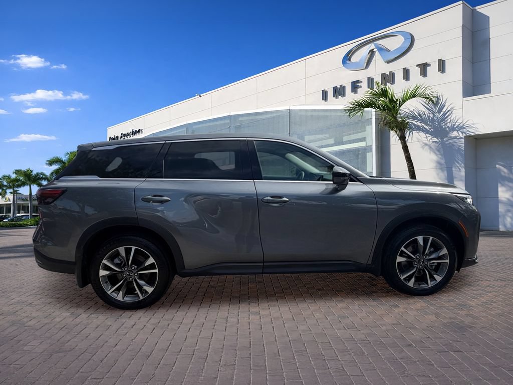 Used 2026 INFINITI QX60 Pure w/ Cargo Package FWD image 8