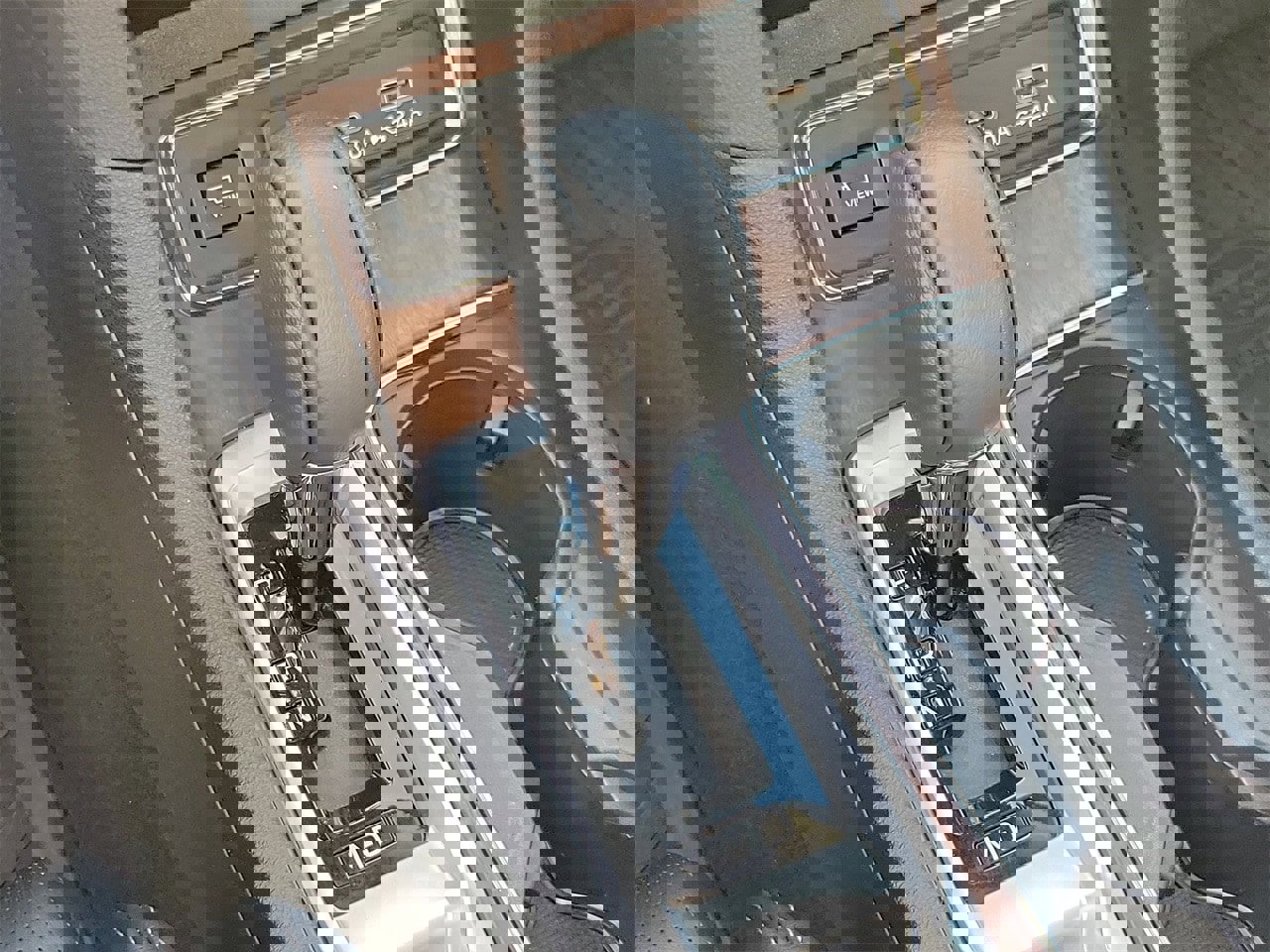 Used 2024 Subaru Ascent Touring w/ Popular Package #2 image 27