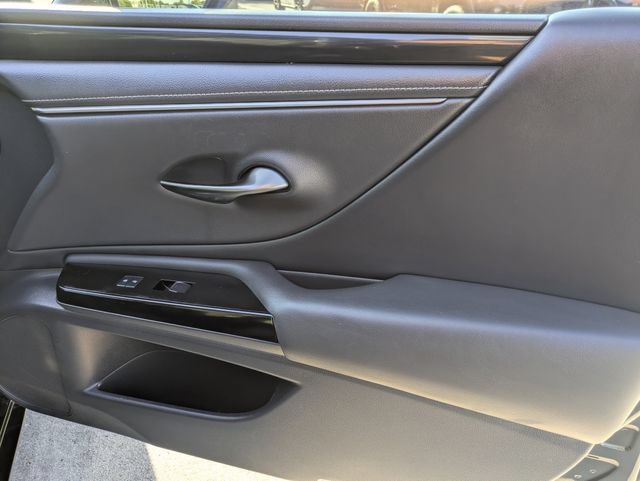 Used 2023 Lexus ES 350 w/ Accessory Package (Z2) FWD image 35