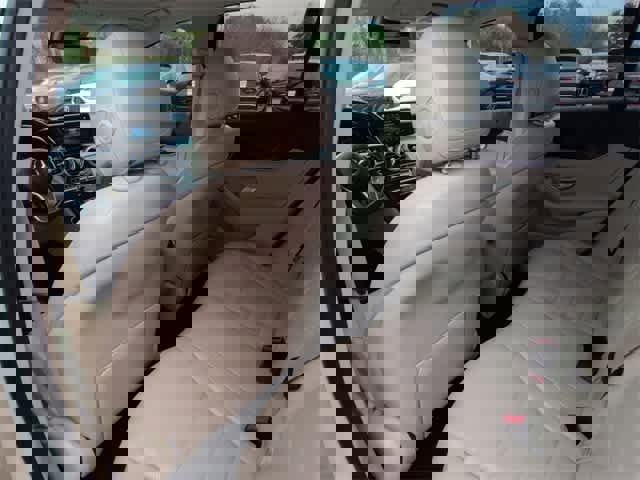 Used 2022 Mercedes-Benz GLC 300 4MATIC image 19