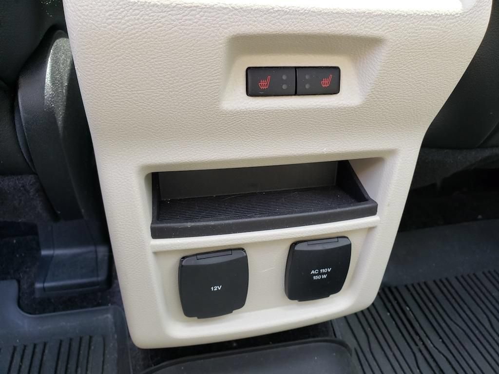 Used 2019 Ford Edge Titanium w/ Equipment Group 301A AWD/4WD image 13