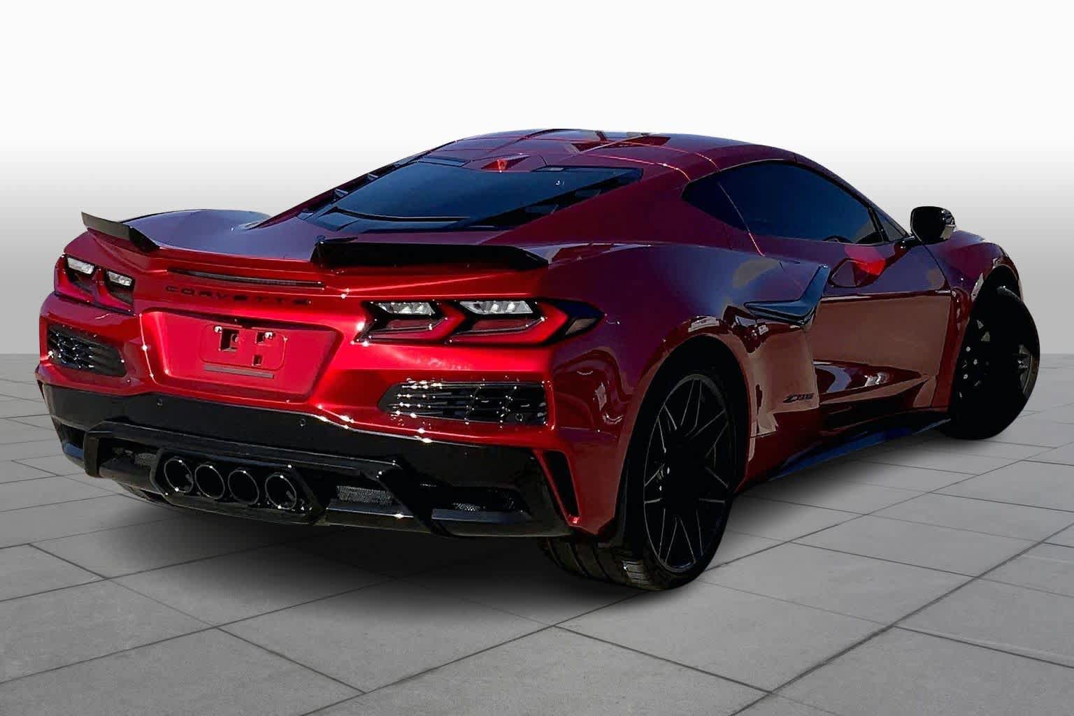 Used 2025 Chevrolet Corvette Z06 image 12