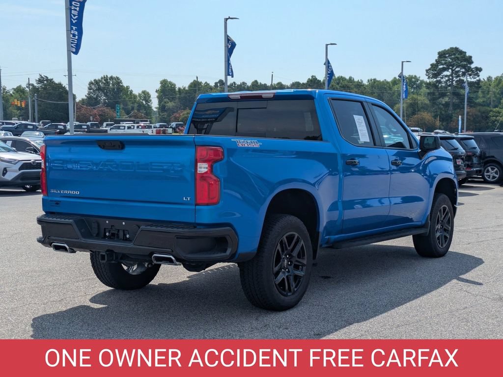 Used 2025 Chevrolet Silverado 1500 LT Trail Boss w/ Convenience Package II AWD/4WD image 3