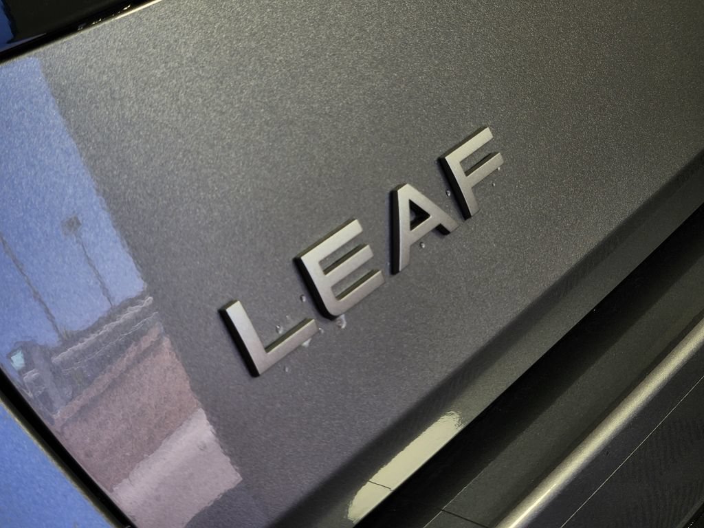 New 2026 Nissan Leaf SV+ w/ Illuminated Package FWD image 10