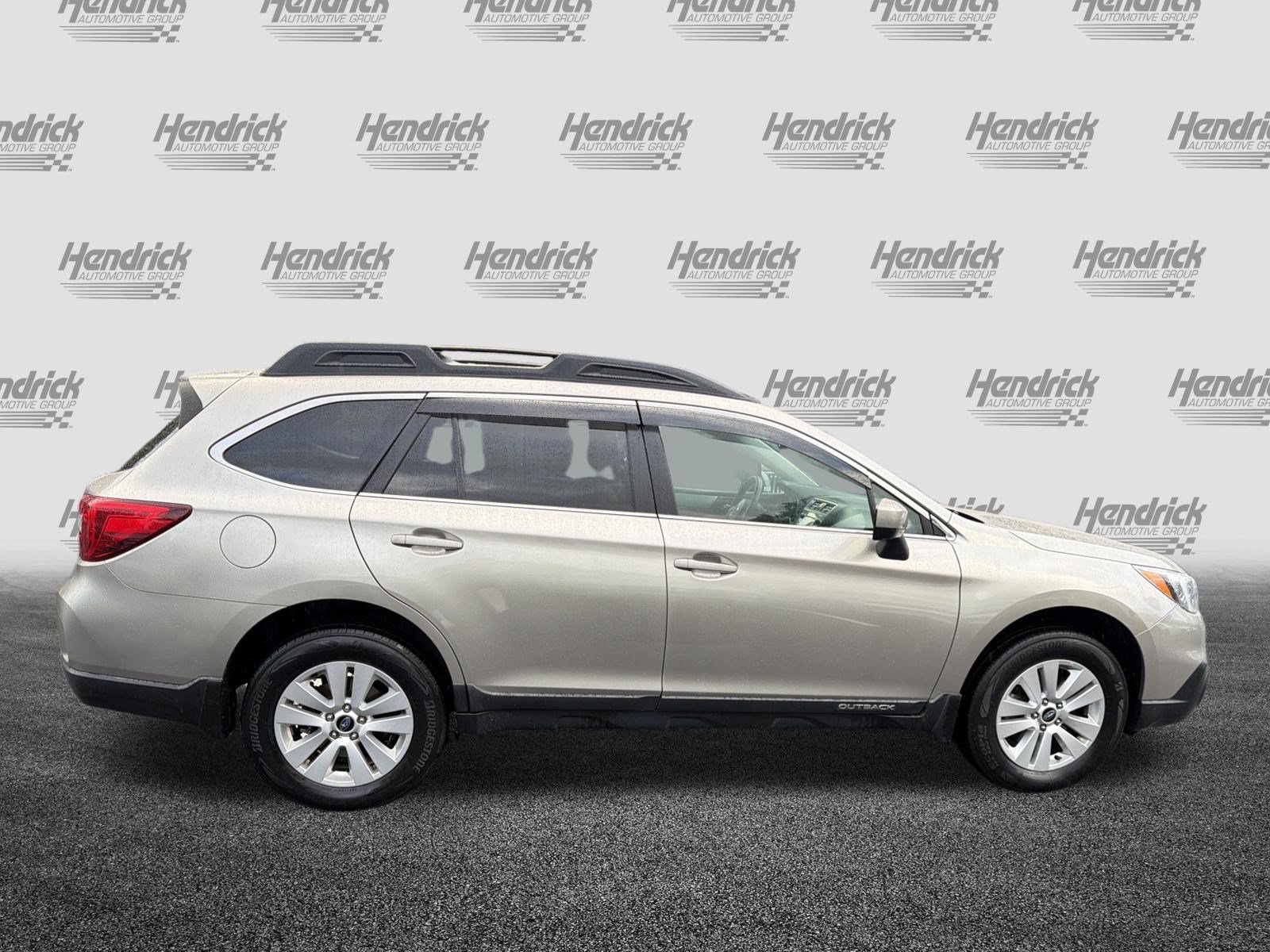 Used 2015 Subaru Outback 2.5i Premium AWD/4WD image 11