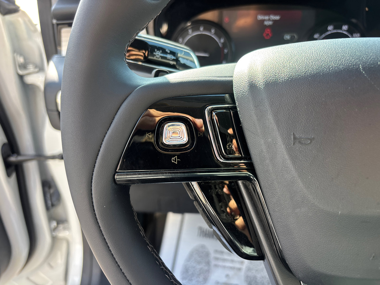 Certified 2022 Lincoln Corsair FWD image 17