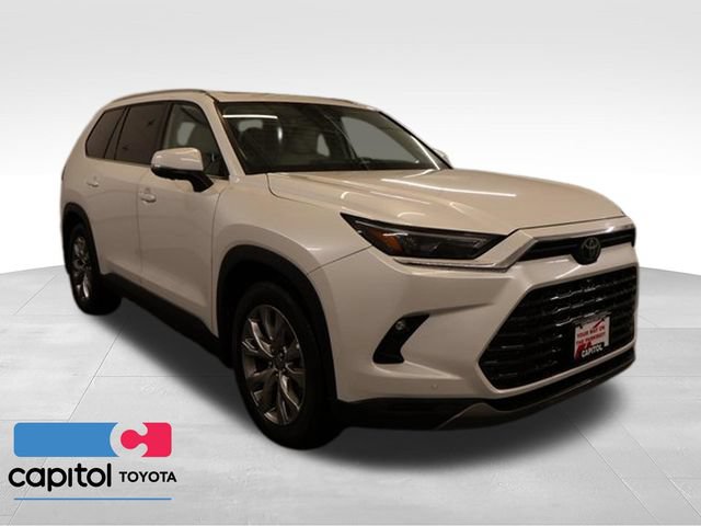 Certified 2025 Toyota Grand Highlander AWD image 1
