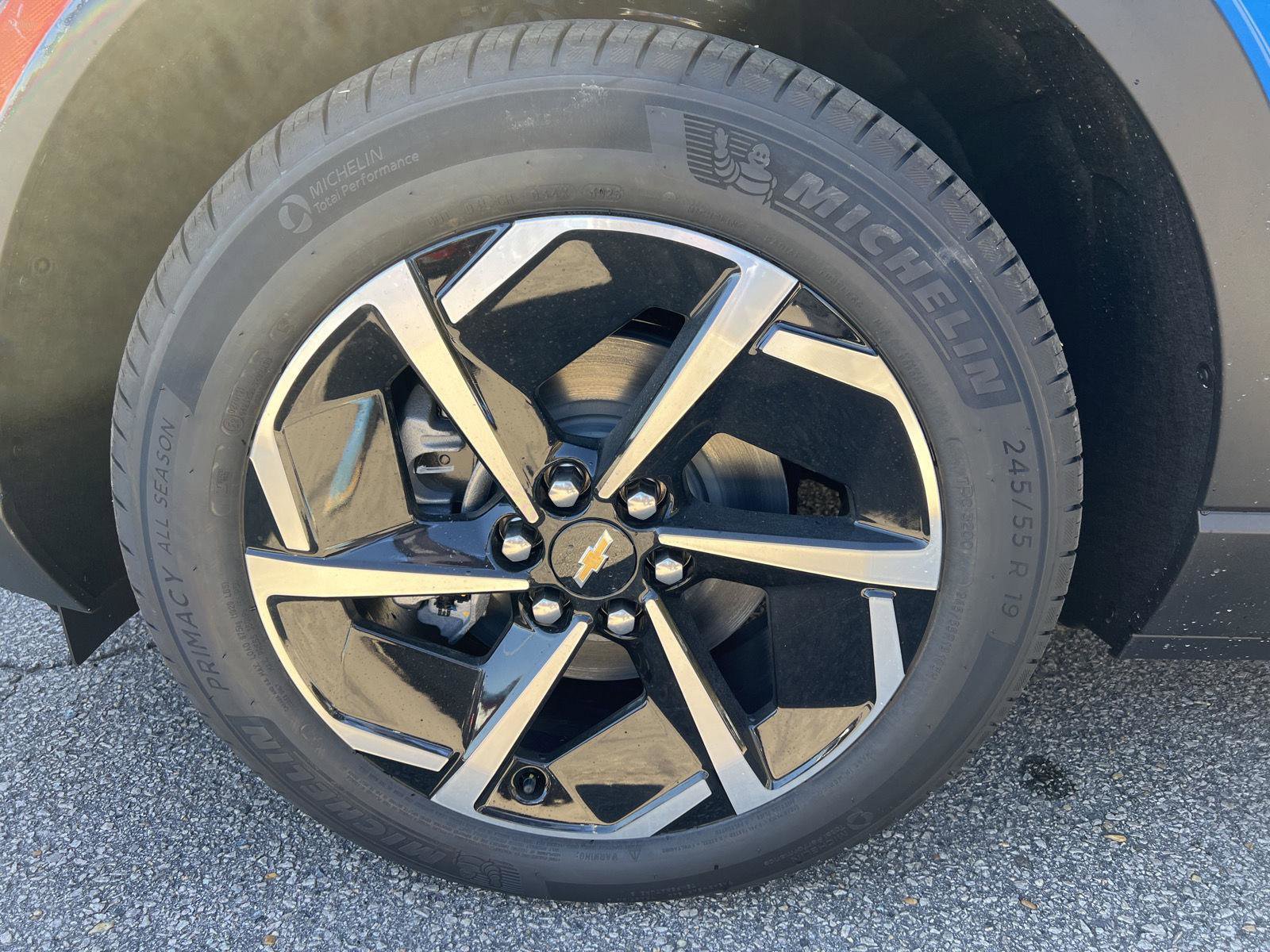 New 2026 Chevrolet Equinox EV LT image 27