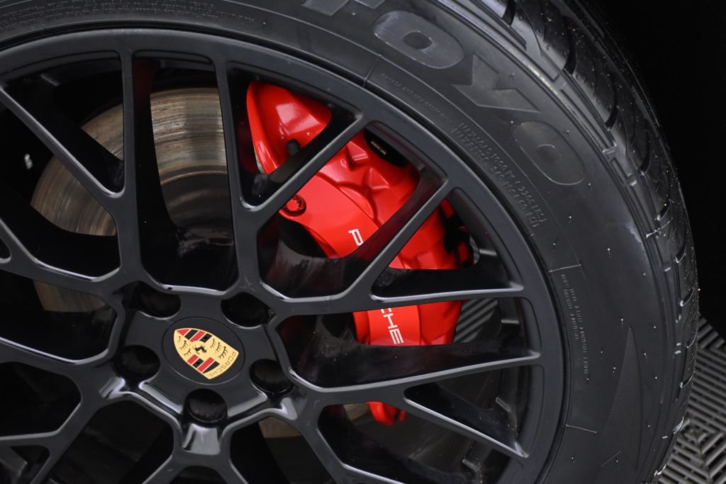 Used 2018 Porsche Macan GTS AWD/4WD image 21