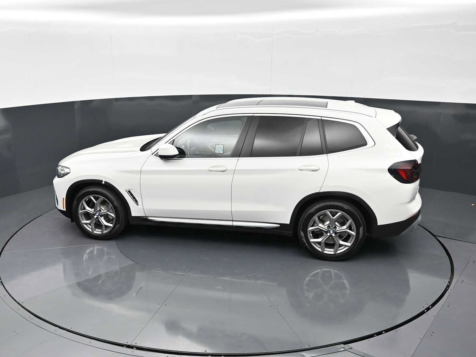 Certified 2023 BMW X3 sDrive30i w/ Convenience Package w/ZPA RWD image 24