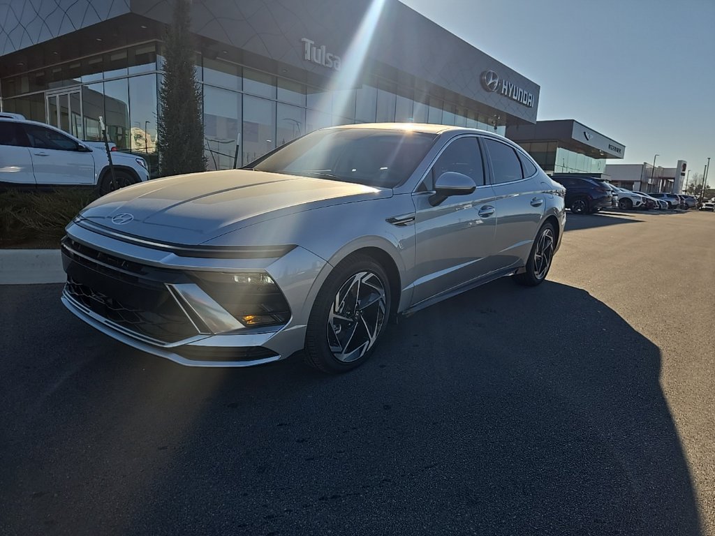 New 2026 Hyundai Sonata SEL FWD image 1