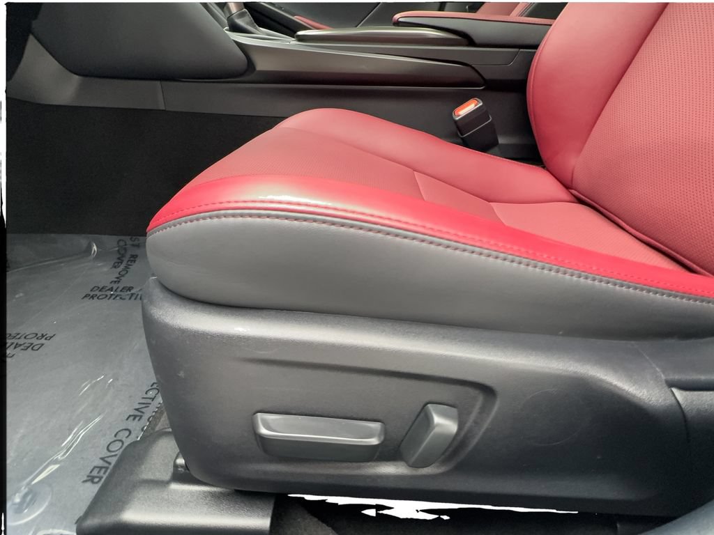 Used 2023 Lexus IS 300 w/ Comfort Package RWD image 21