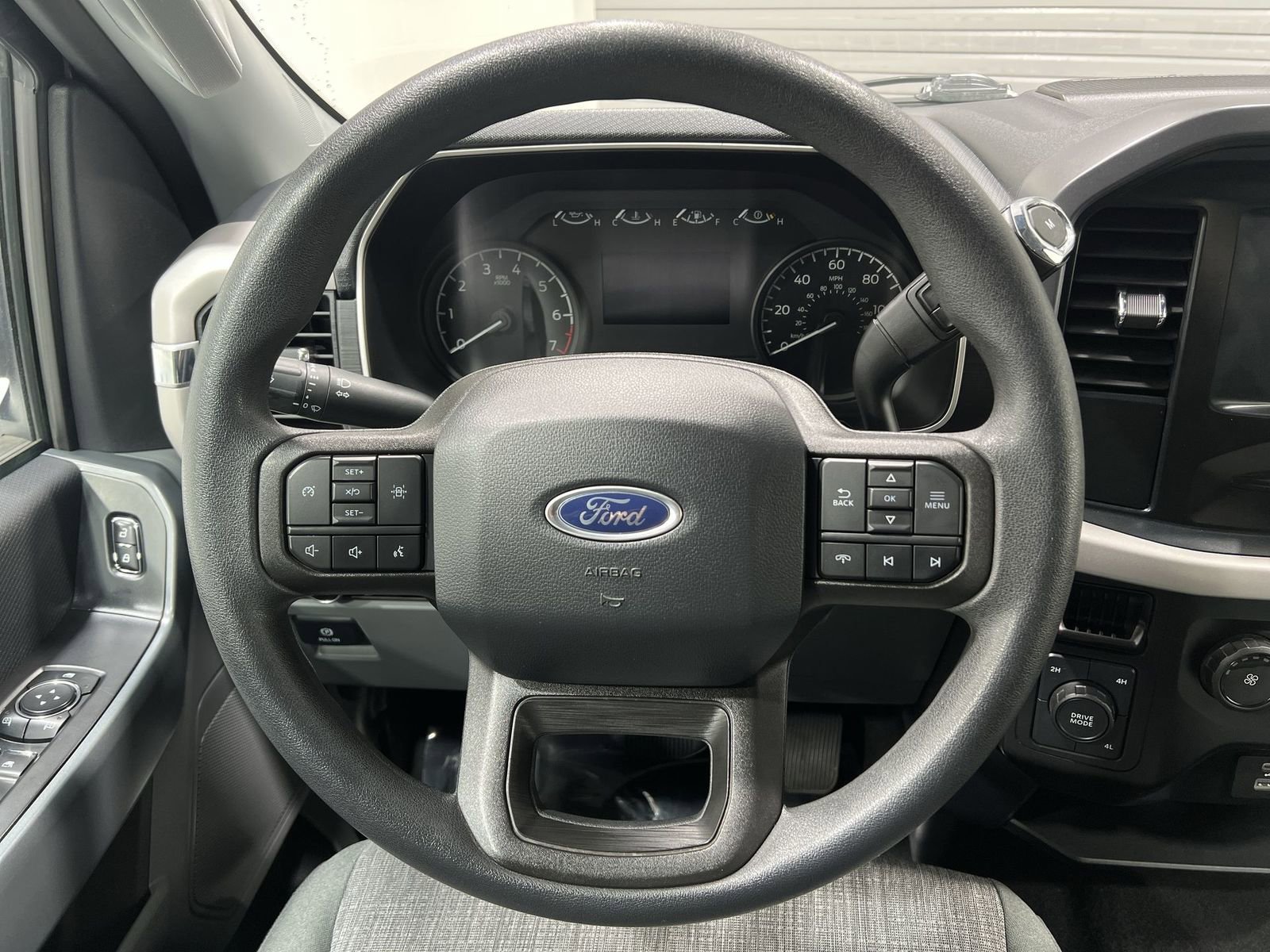 Used 2023 Ford F150 XLT image 14