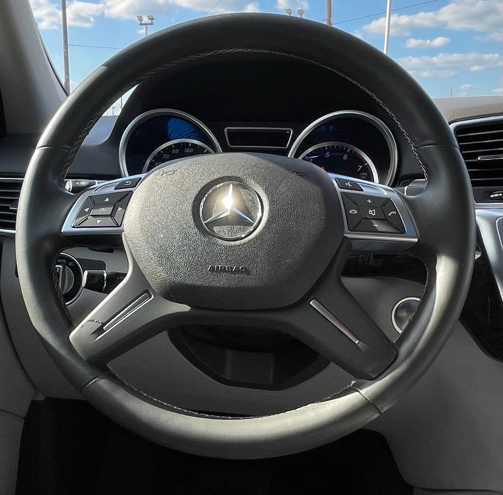 Used 2015 Mercedes-Benz ML 350 2WD w/ Premium 1 Package image 20