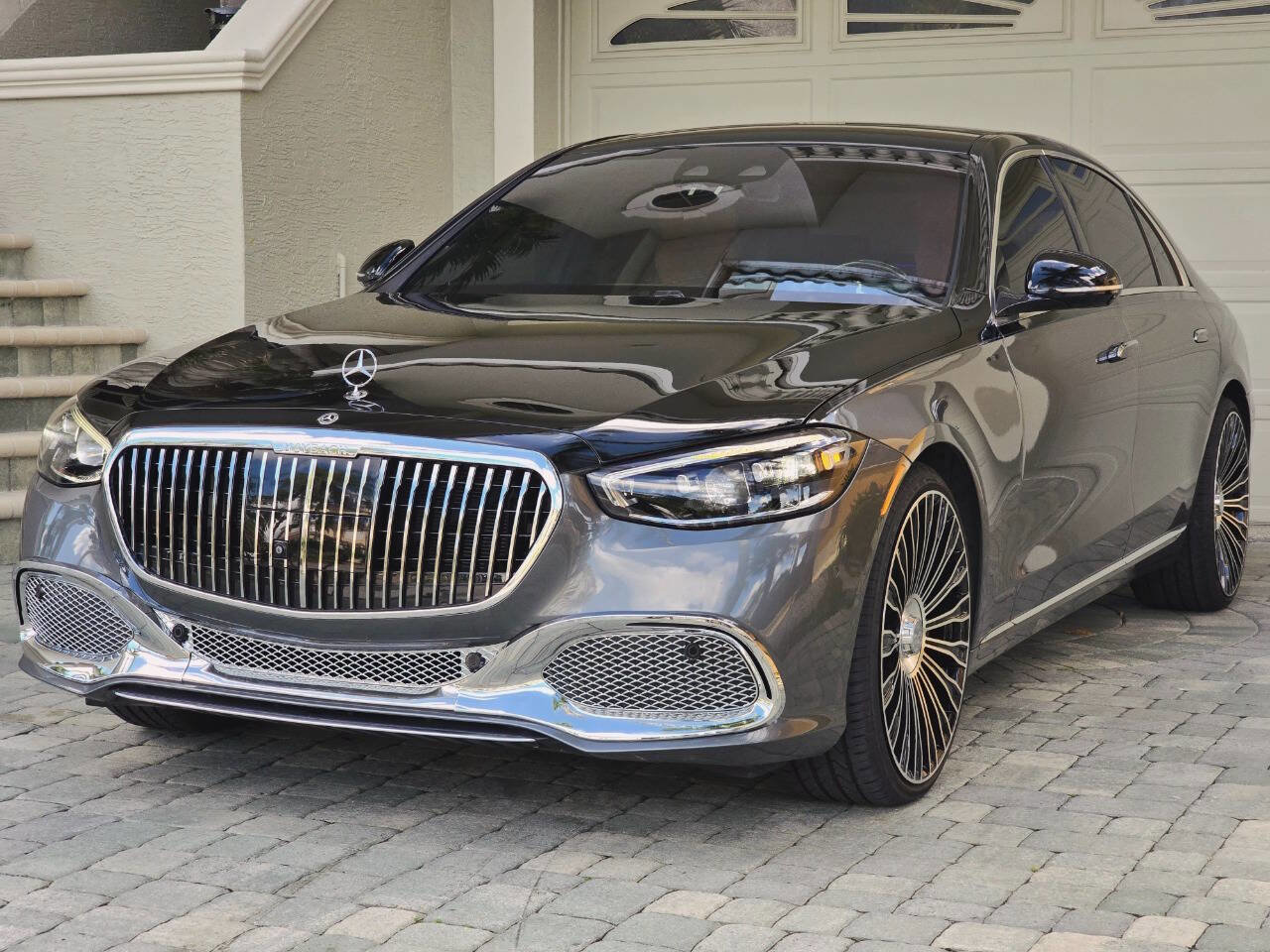 Used 2022 Mercedes-Benz S 580 4MATIC Sedan w/ Rear Seat Package image 30