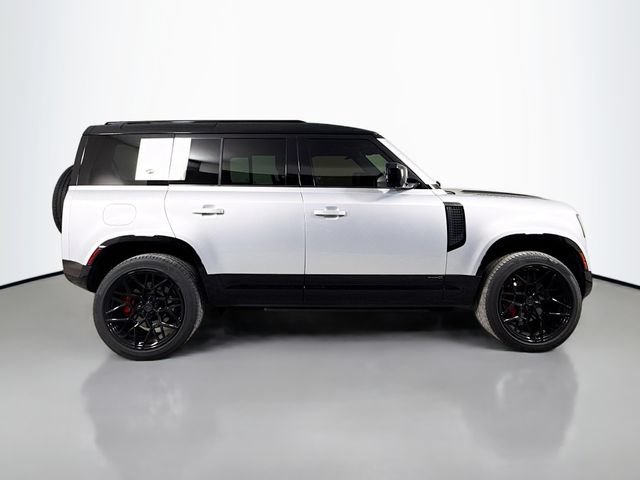 Used 2021 Land Rover Defender 110 X AWD/4WD image 4