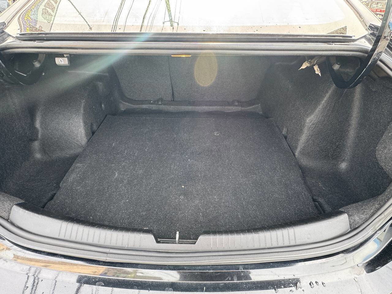 Used 2020 Chevrolet Malibu LT image 18