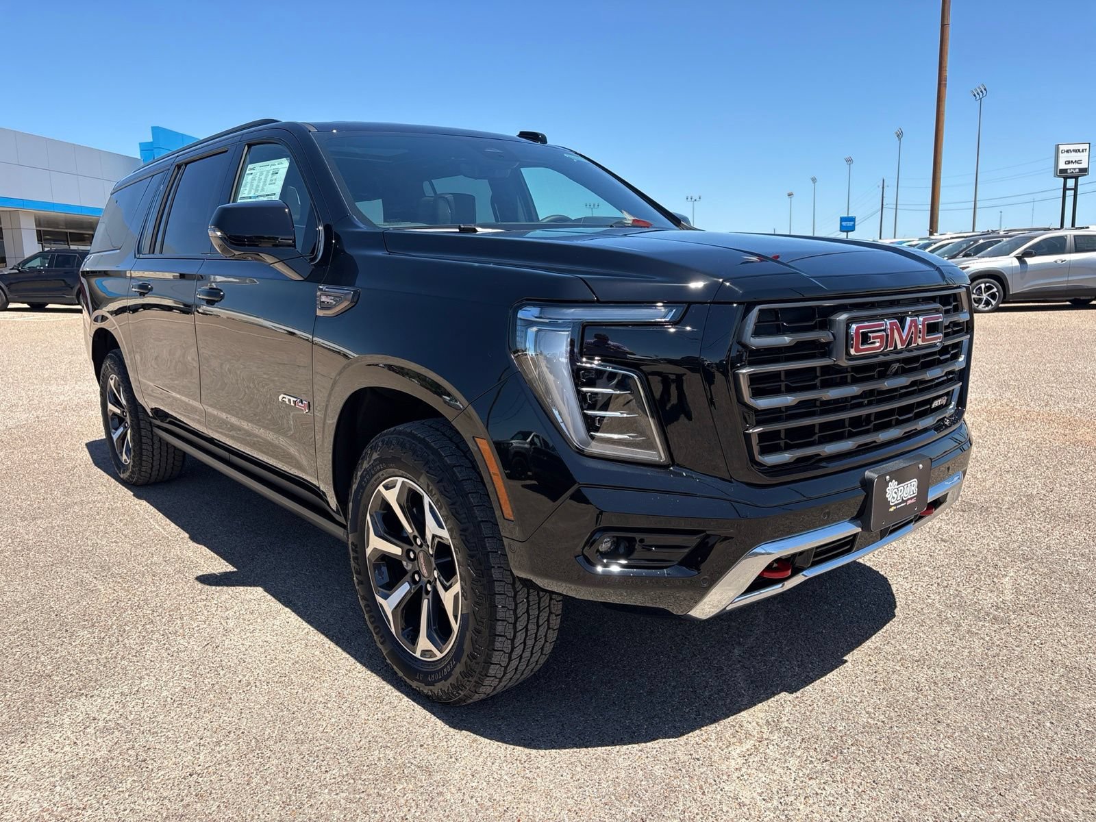 New 2026 GMC Yukon XL AT4 Ultimate AWD/4WD image 8
